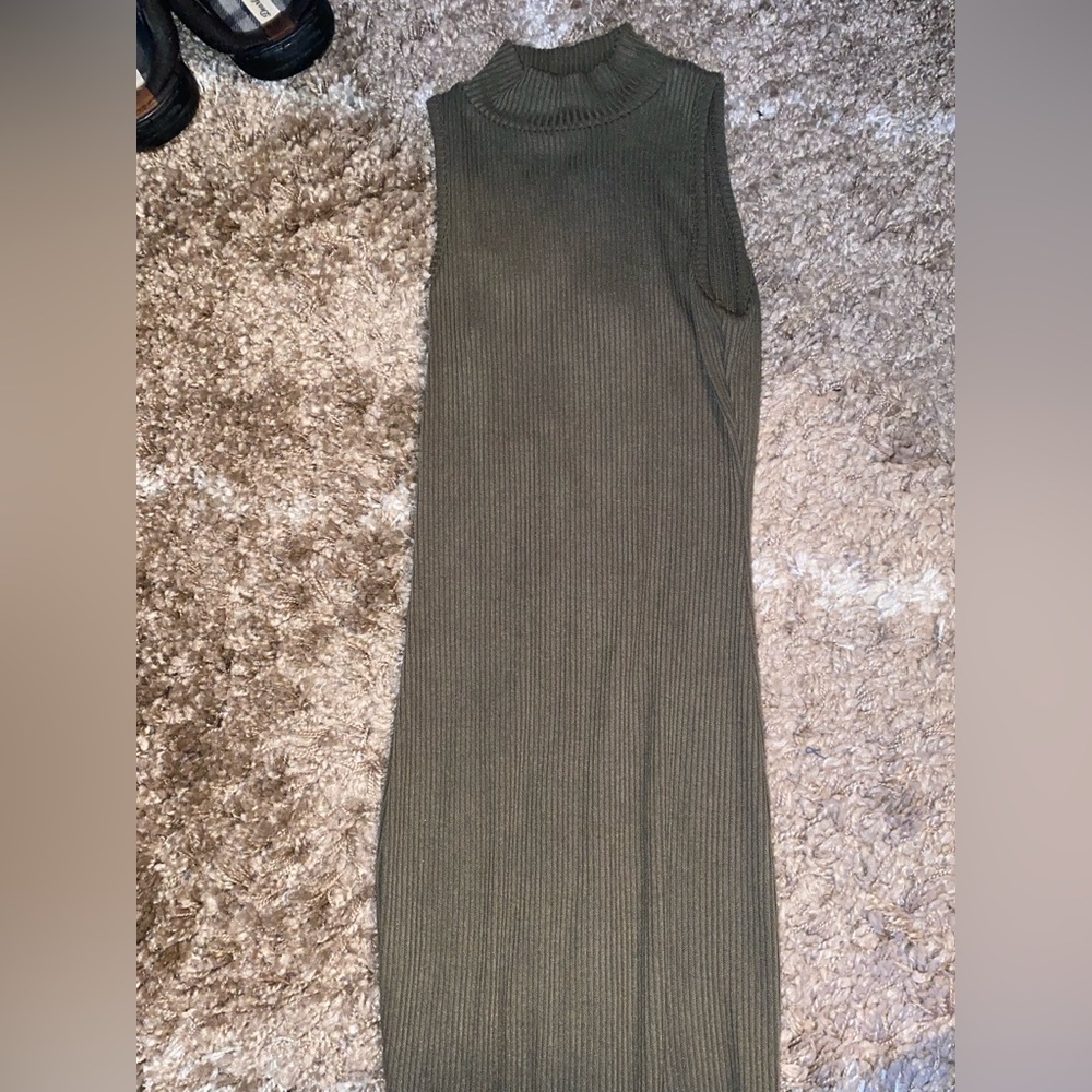 Army Green Sleeveless Sweater Dress
